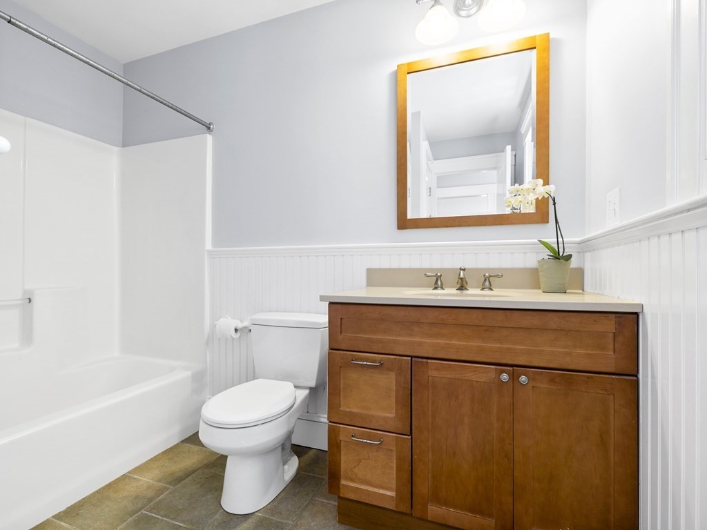 22 Ingersoll Road Wellesley, MA 02481 - Photo 14 of 21