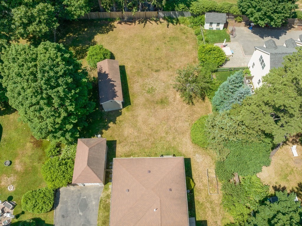 22 Ingersoll Road Wellesley, MA 02481 - Photo 20 of 21