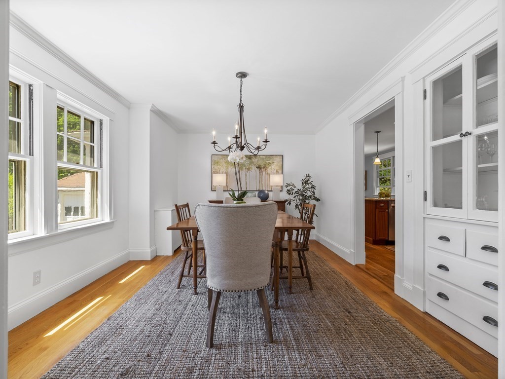 22 Ingersoll Road Wellesley, MA 02481 - Photo 5 of 21