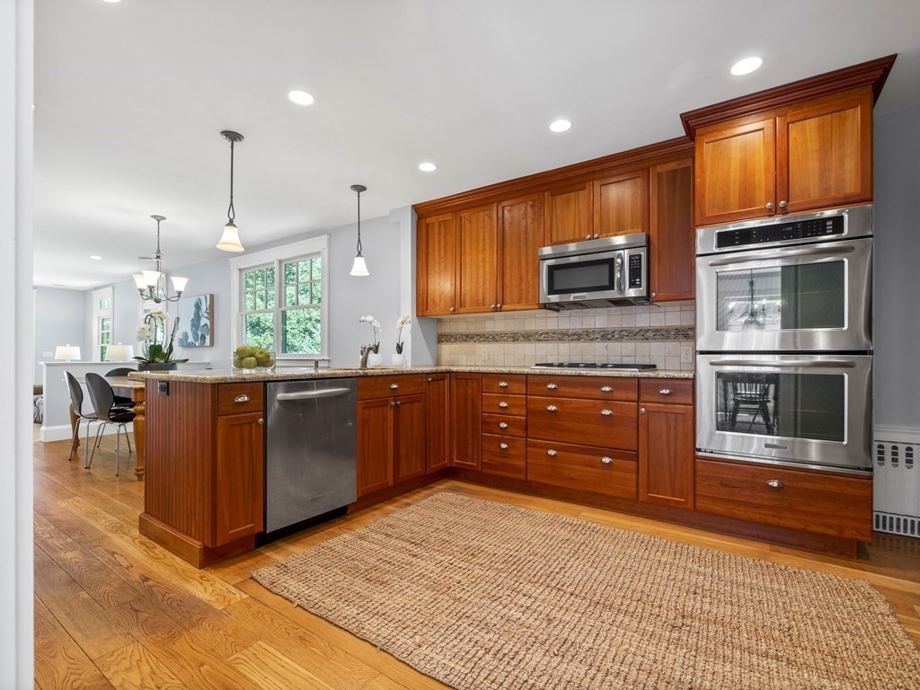 22 Ingersoll Road Wellesley, MA 02481 - Photo 6 of 21