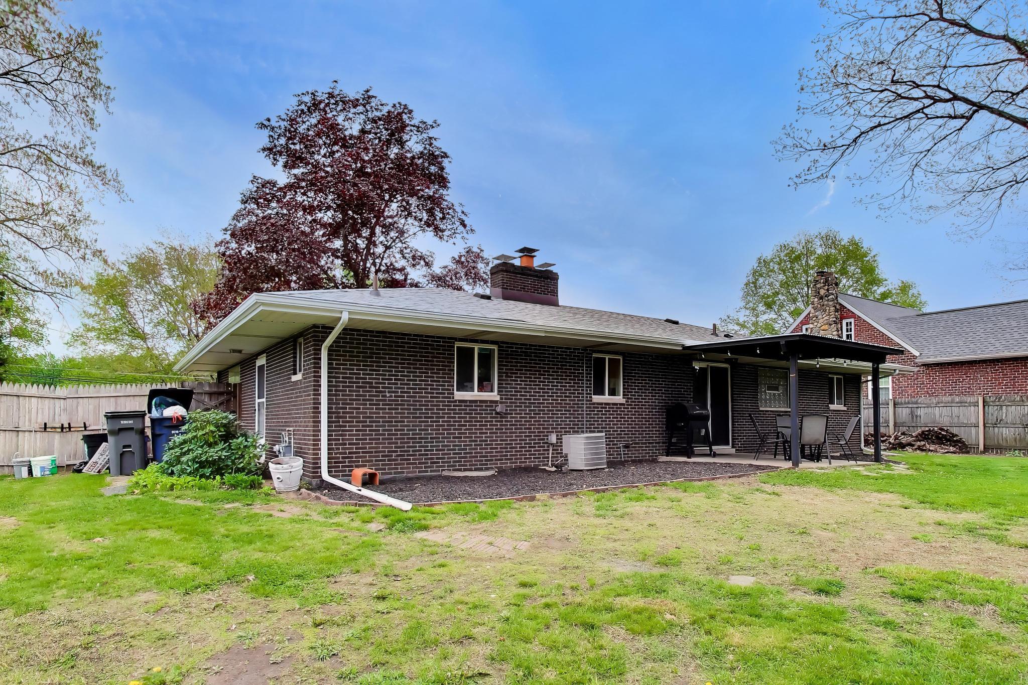 422 Yanke Road Michigan City, IN 46360 - Photo 24 of 29 2048x1365