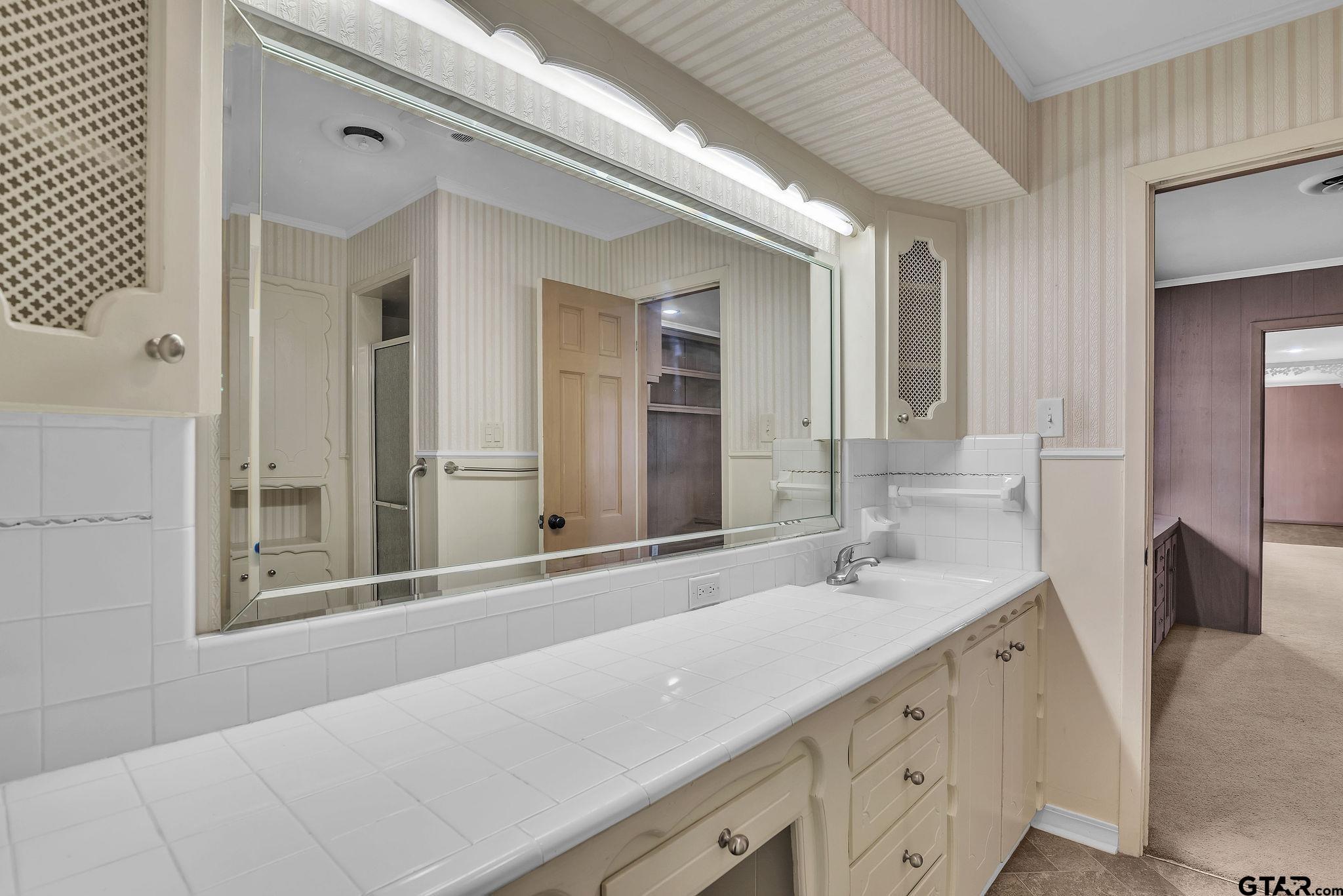 700 Emily Drive Longview, TX 75601 - Photo 35 of 45