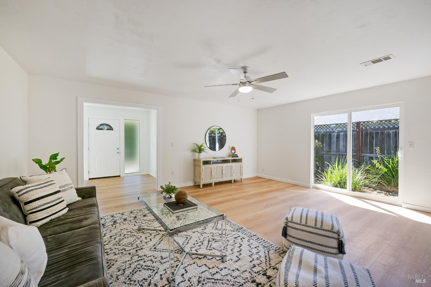 2072 Feliz Road Novato, CA 94945 - Photo 8 of 49 Gallery Image 8