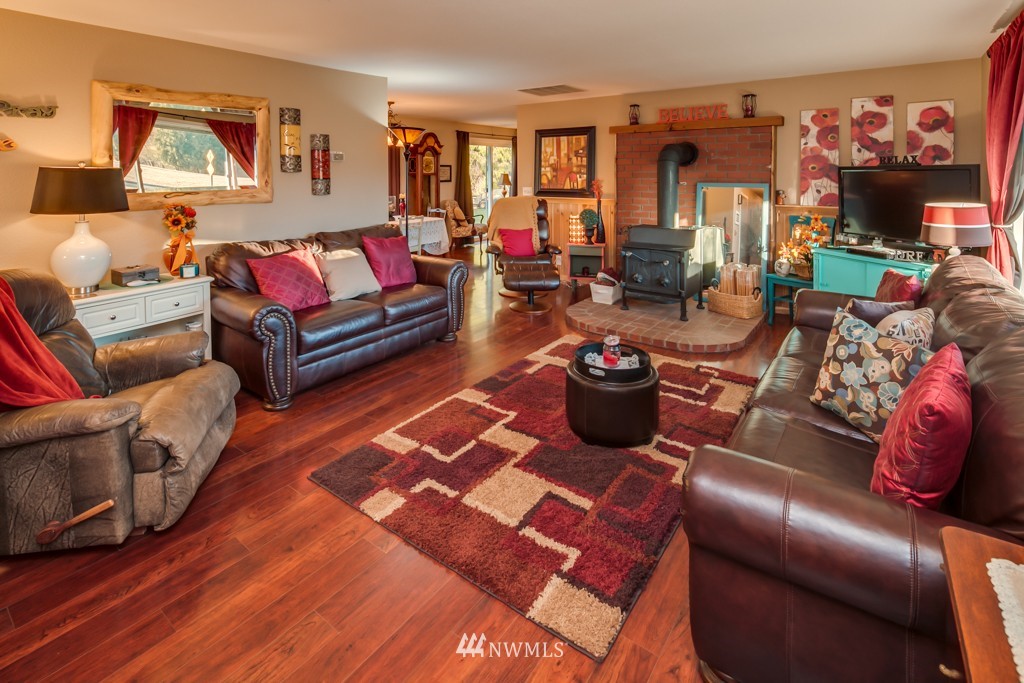 1311 Mission Road Everson, WA 98247 - Photo 4 of 25