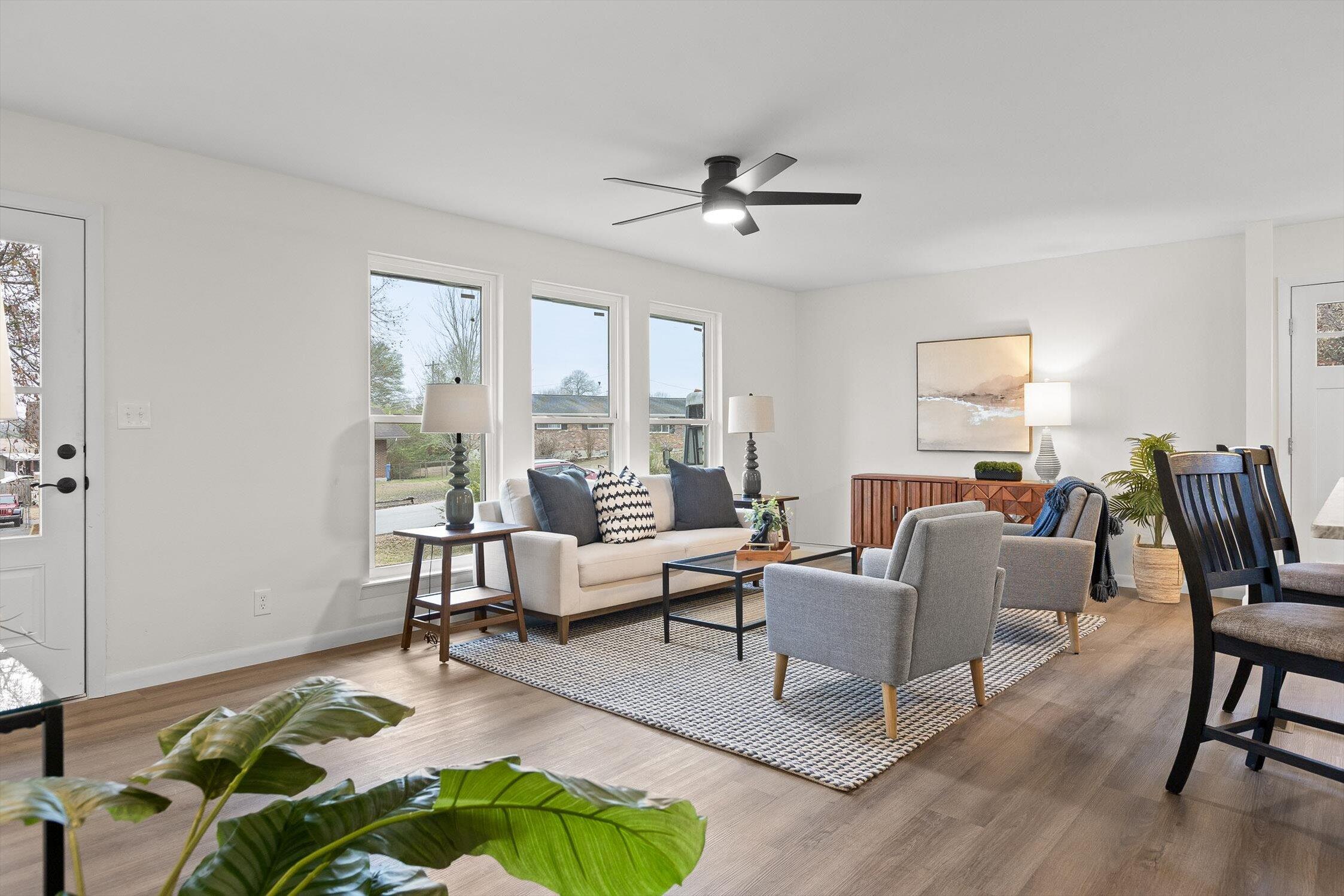 6205 Hadley Drive Chattanooga, TN 37416 - Photo 2 of 42 15-Hadley-14