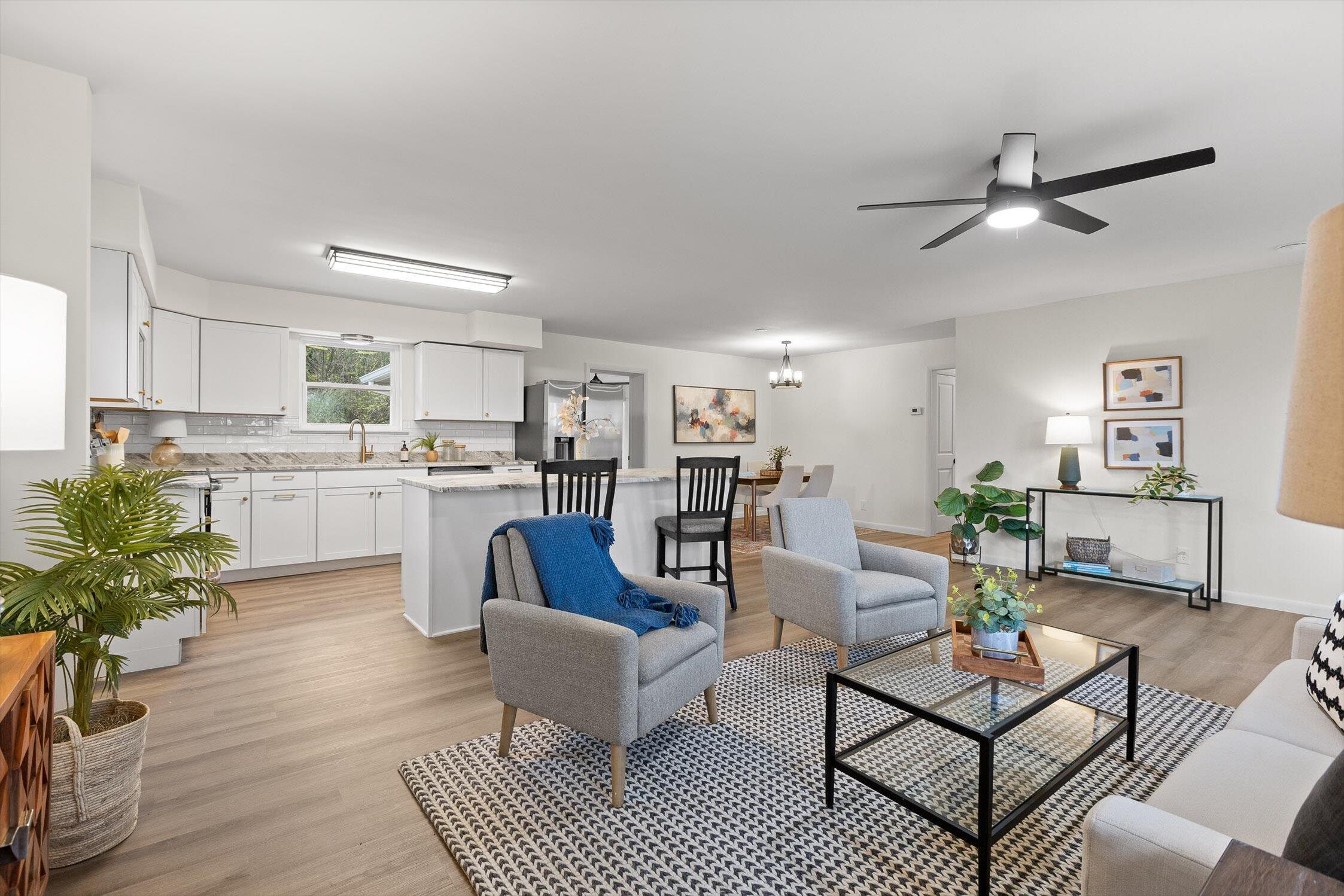 6205 Hadley Drive Chattanooga, TN 37416 - Photo 4 of 42 18-Hadley-17