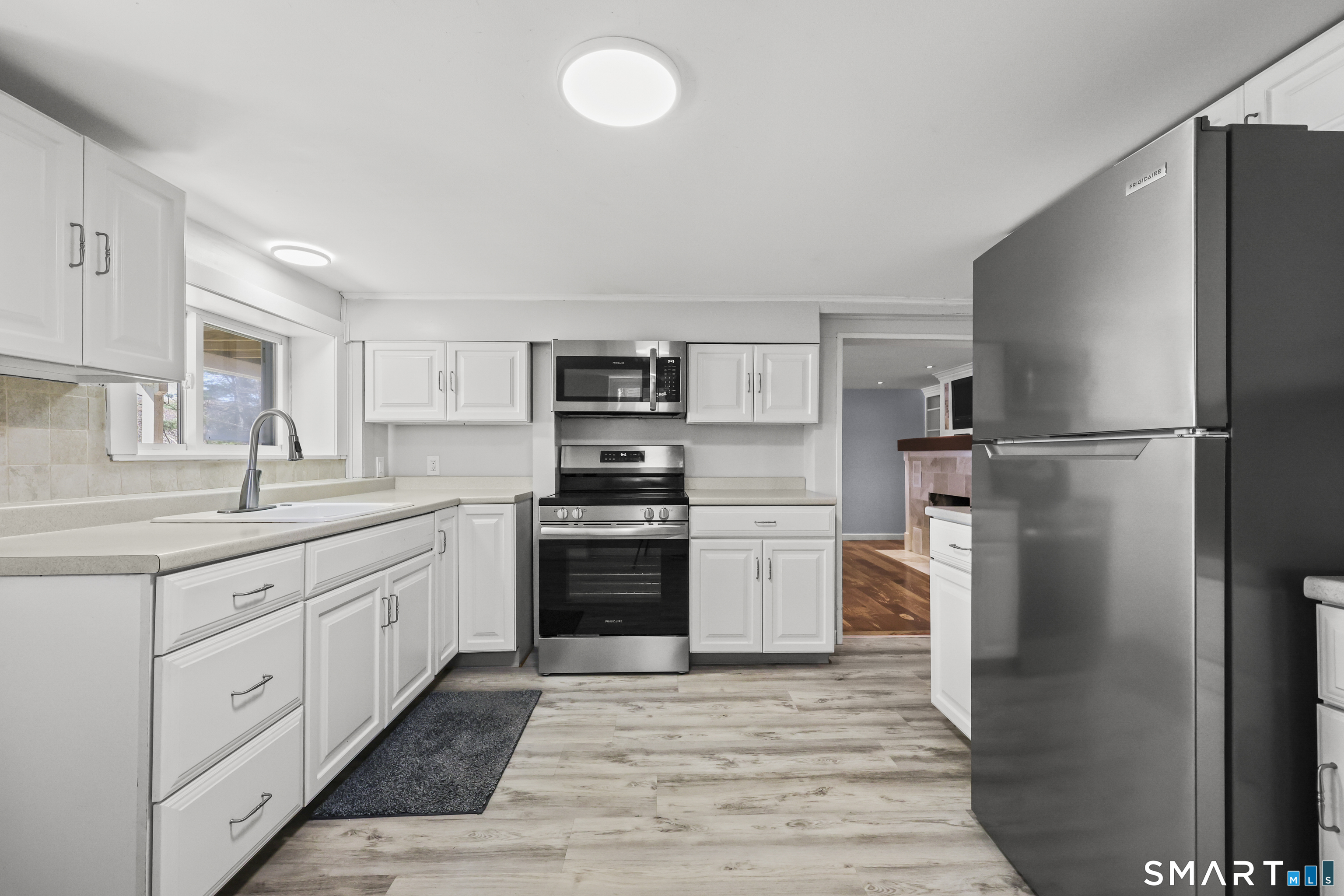 68 Hilltop Road East Haddam, CT 06423 - Photo 11 of 39