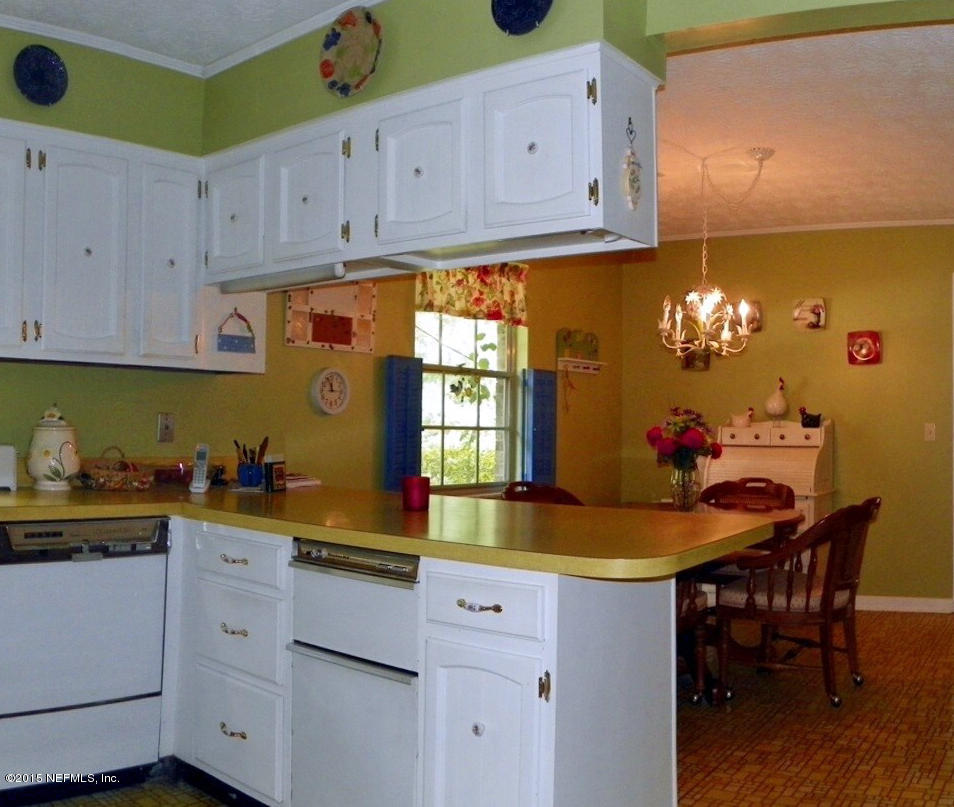 343 Holly Knowe Road Fleming Island, FL 32003 - Photo 12 of 23 Kitchen2
