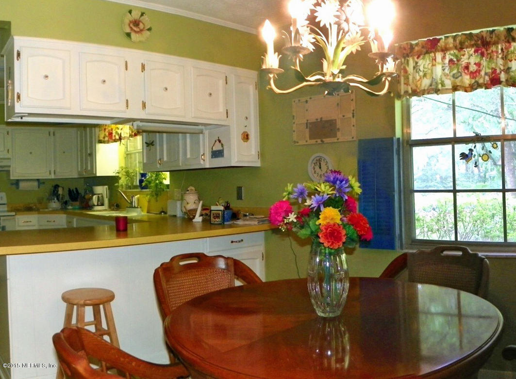 343 Holly Knowe Road Fleming Island, FL 32003 - Photo 13 of 23 Kitchen Eating Area