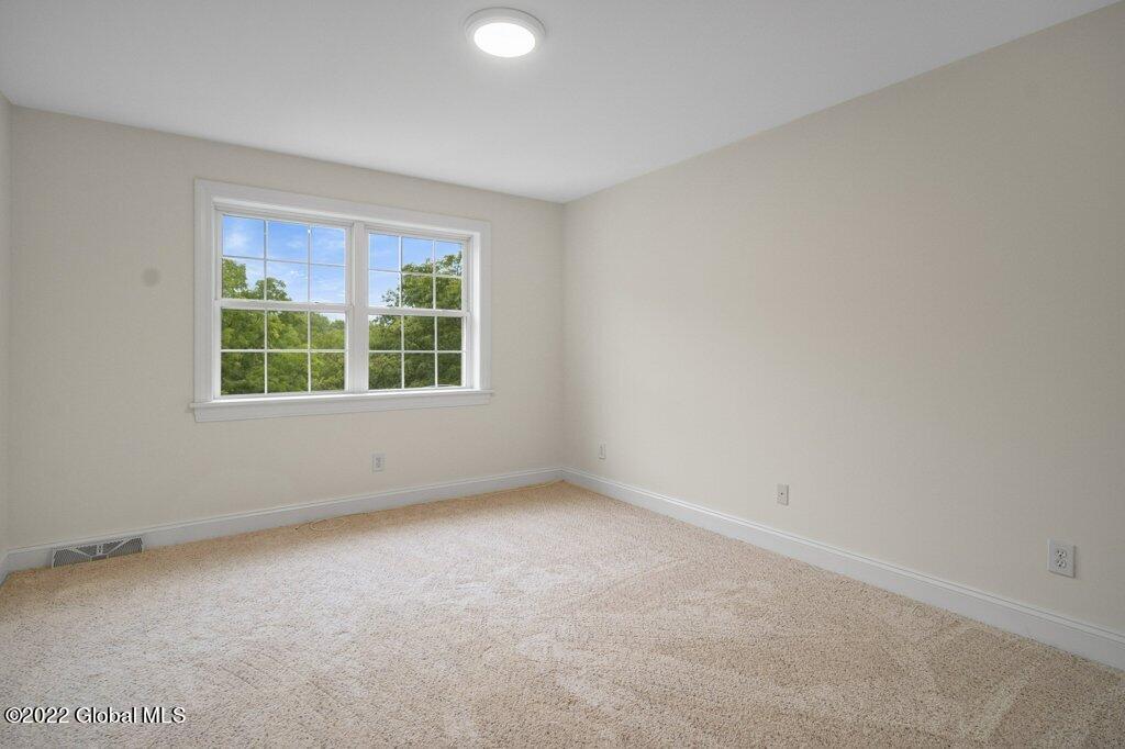 33 Dyke Road Colonie, NY 12110 - Photo 19 of 27 upper level 5