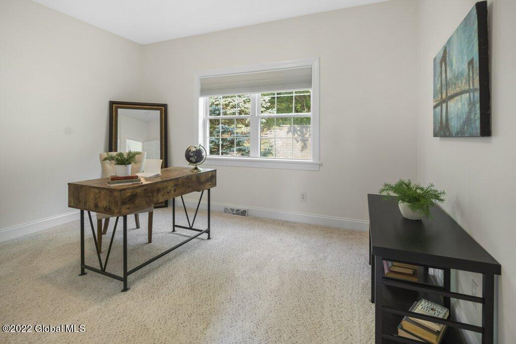 33 Dyke Road Colonie, NY 12110 - Photo 5 of 27 main floor 3