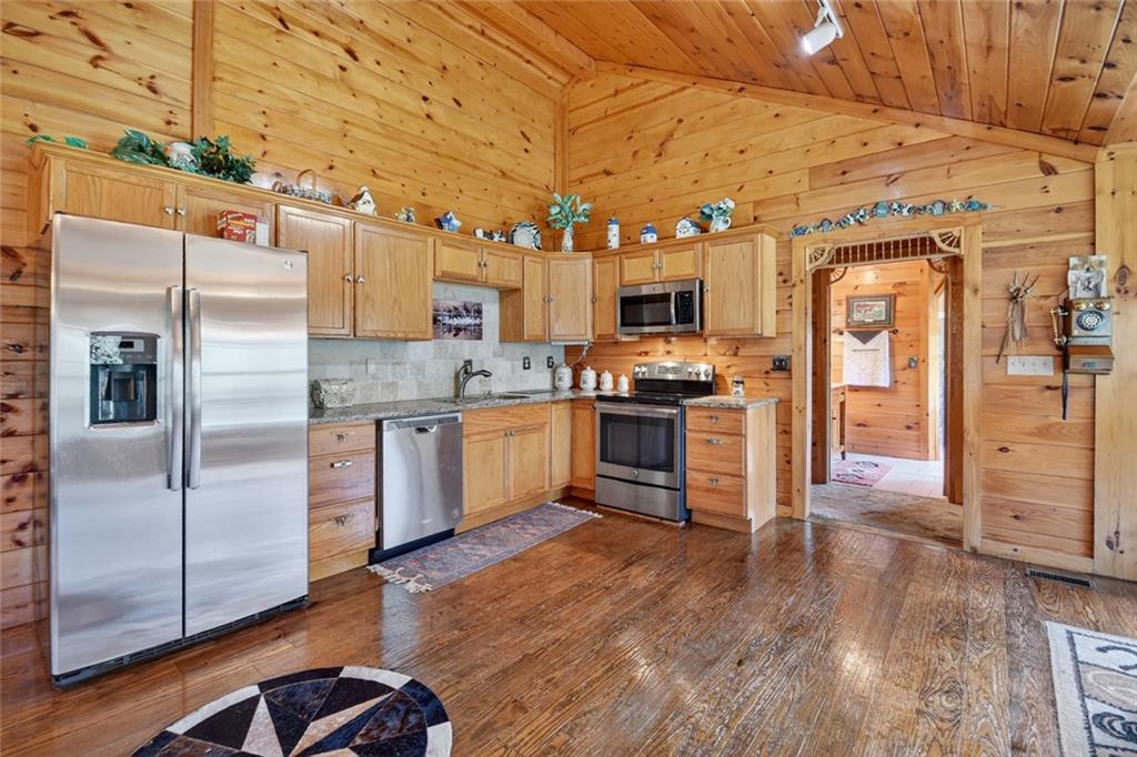 79 Stewart Lane Morganton, GA 30560 - Photo 12 of 47