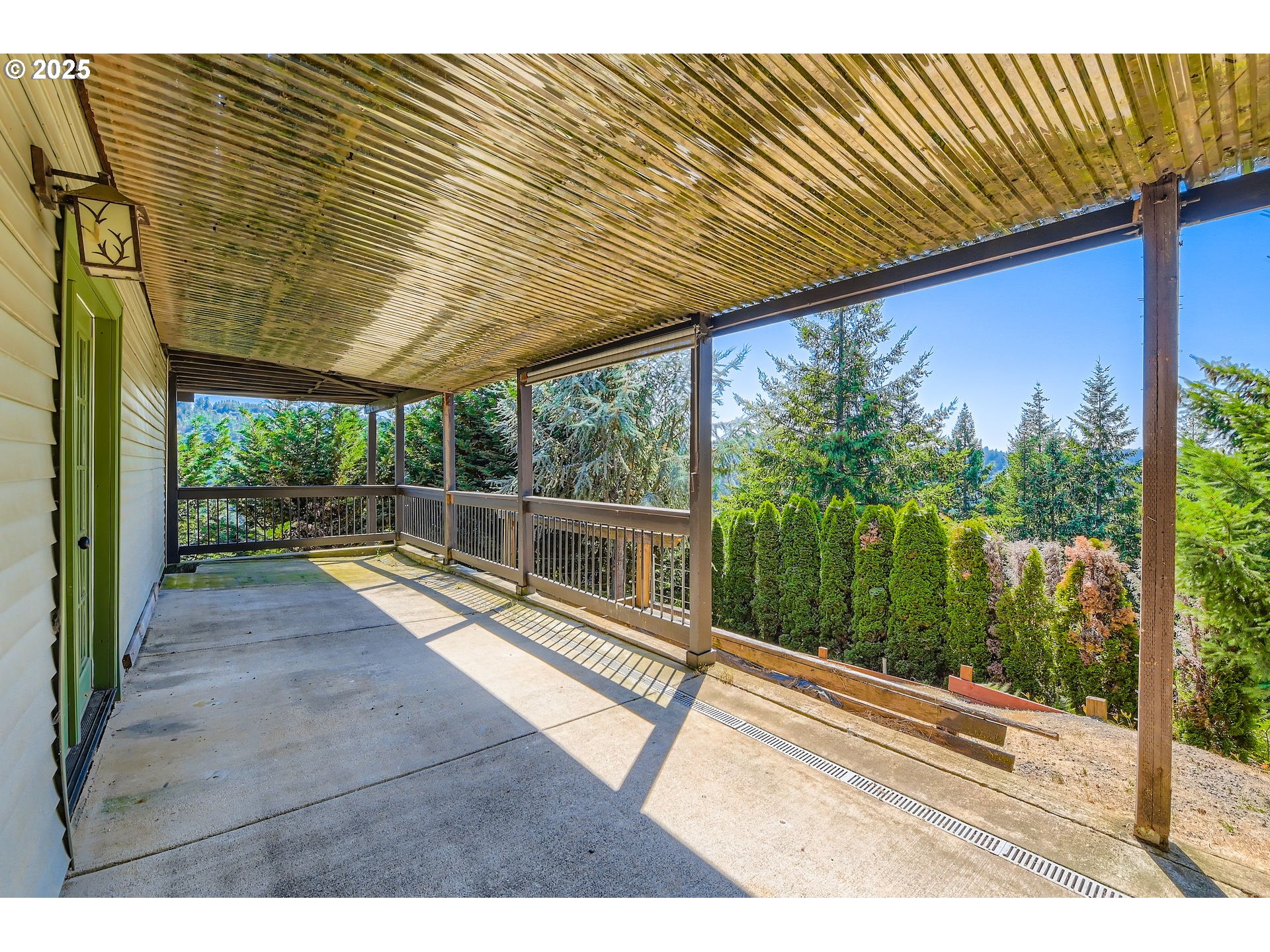 743 Southeast Forest Glen Road Estacada, OR 97023 - Photo 21 of 26 Patio