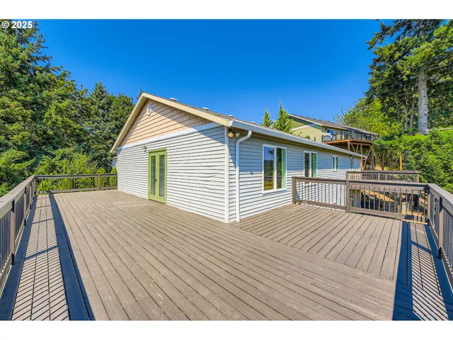 $525,000 | 743 Southeast Forest Glen Road, Estacada, OR 97023