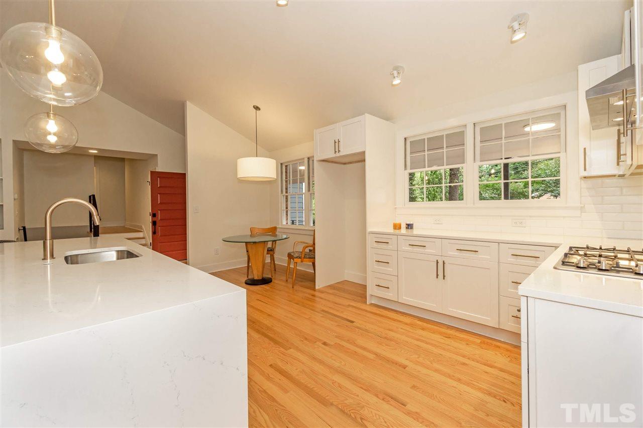 751 Currituck Drive Raleigh, NC 27609 - Photo 10 of 30