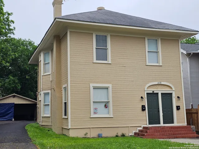 $1,150 | 1022 West Gramercy Place, Unit 2, San Antonio, TX 78201