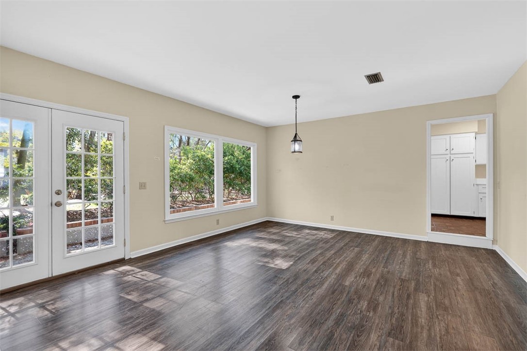 201 Five Pounds Road St. Simons Island, GA 31522 - Photo 7 of 37
