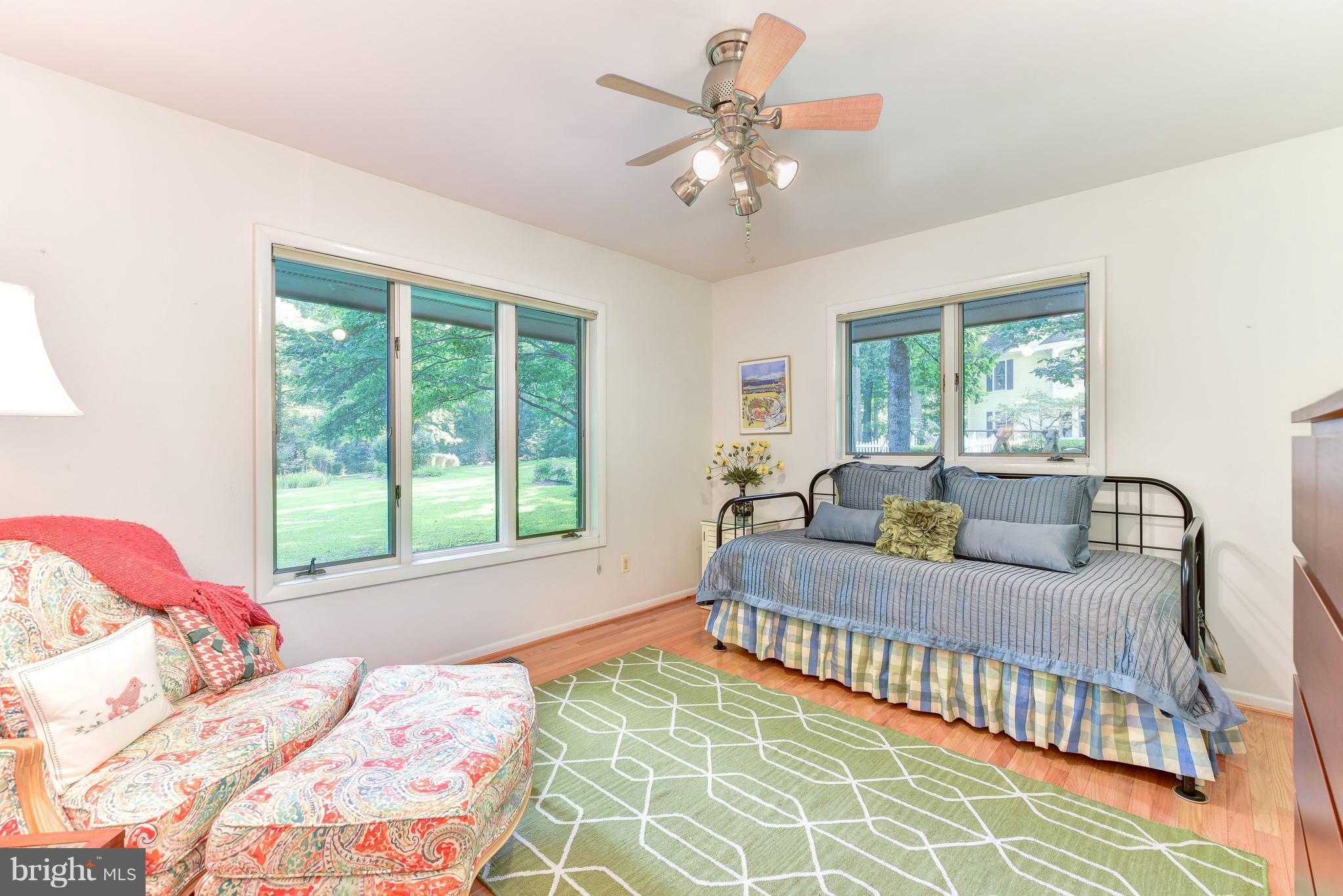 3688 Russell Road Woodbridge, VA 22192 - Photo 20 of 30 Bedroom