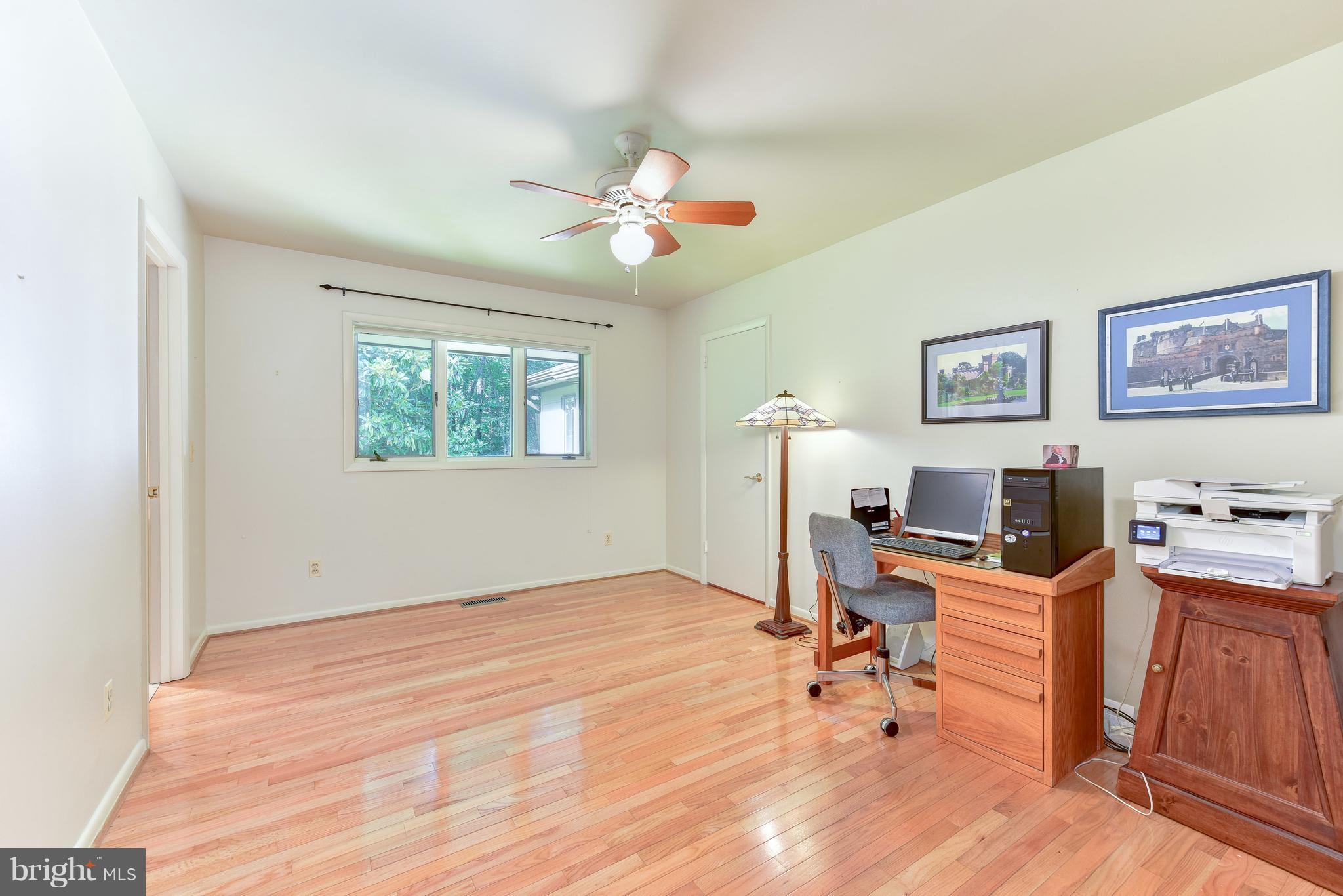 3688 Russell Road Woodbridge, VA 22192 - Photo 21 of 30 Bedroom