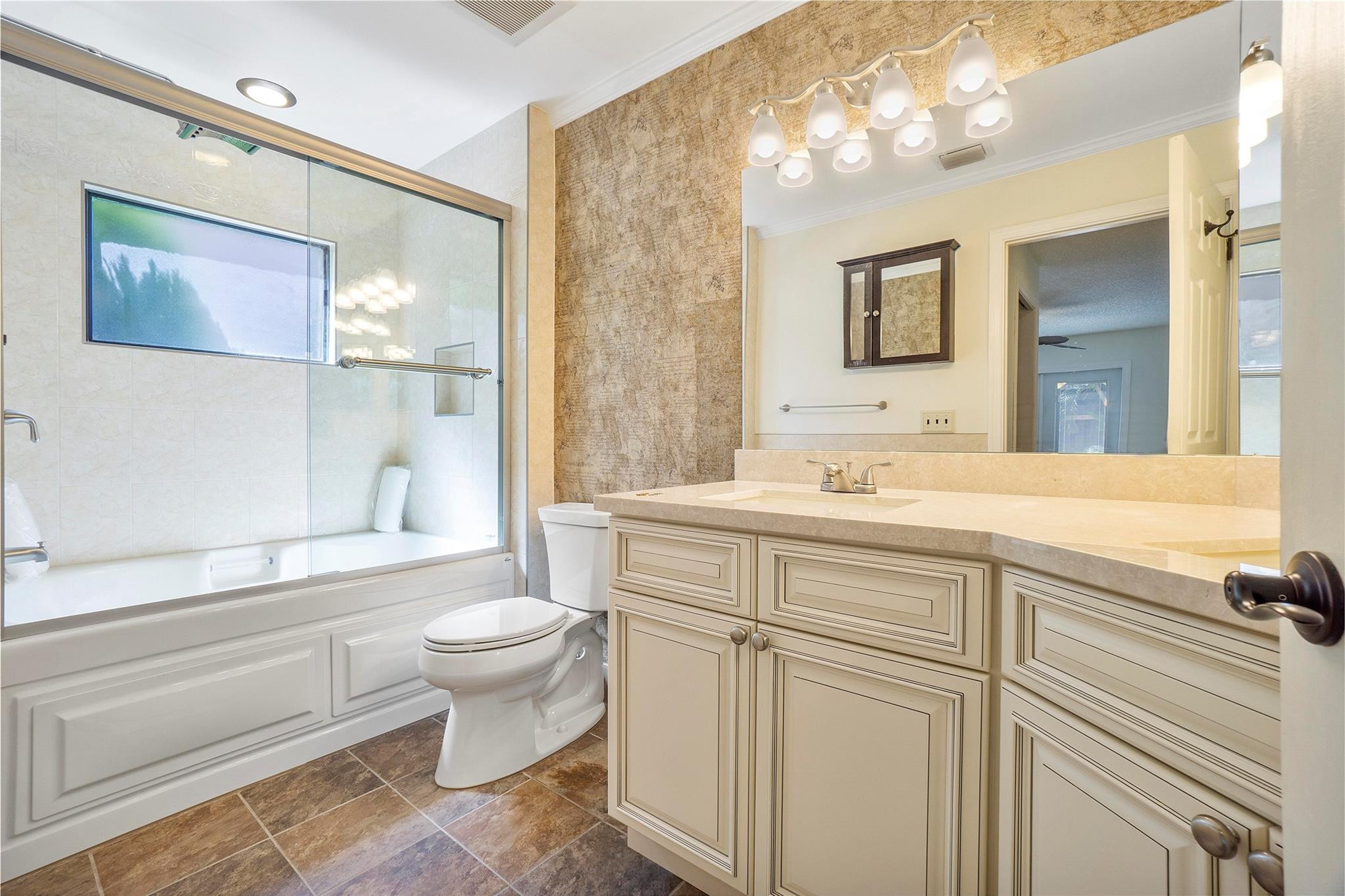 1714 Shoreside Circle Wellington, FL 33414 - Photo 5 of 16 Photo 5