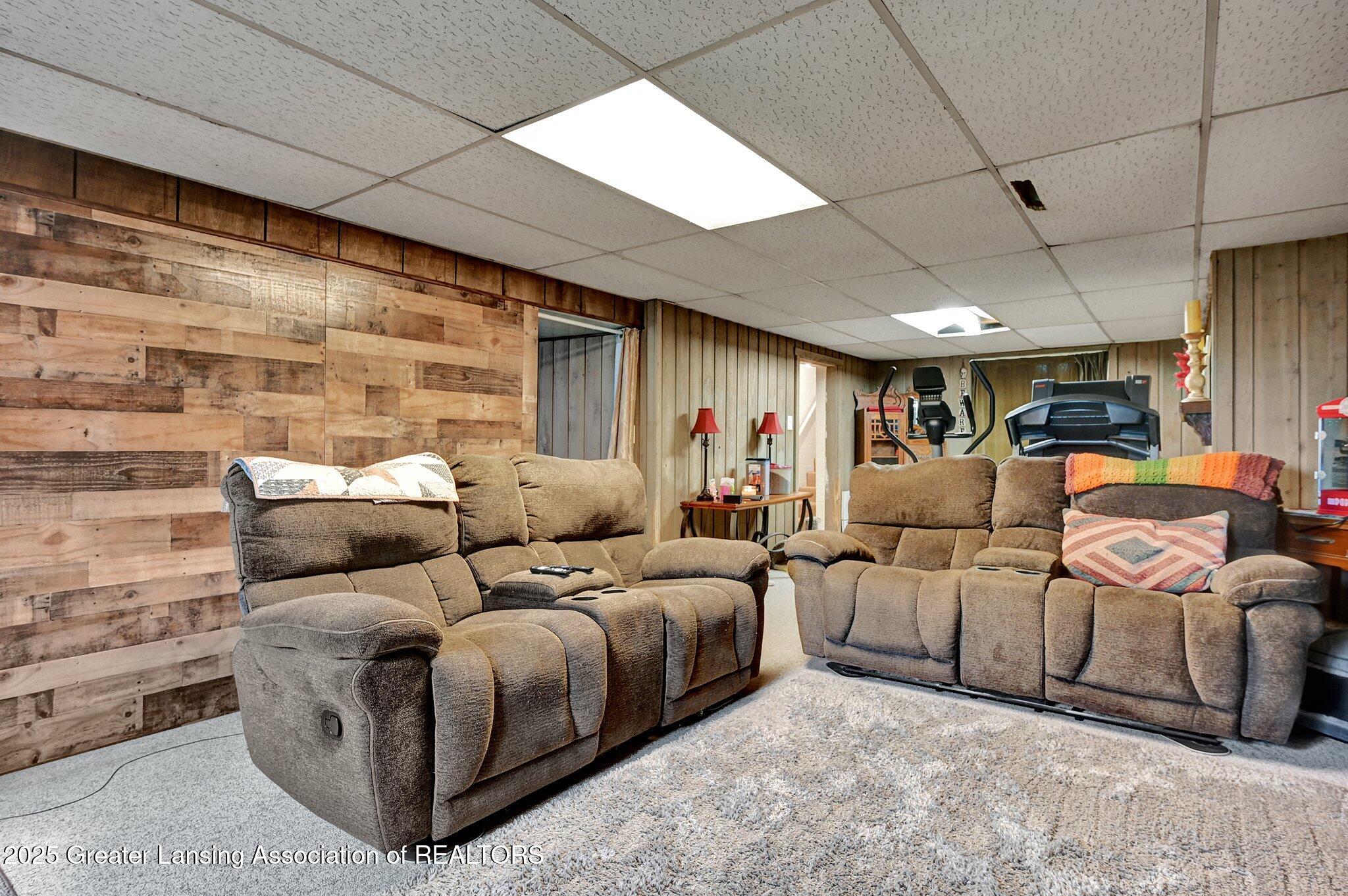 14311 Chandler Road Bath, MI 48808 - Photo 11 of 56 10-web-or-mls-Open Ended Media-10