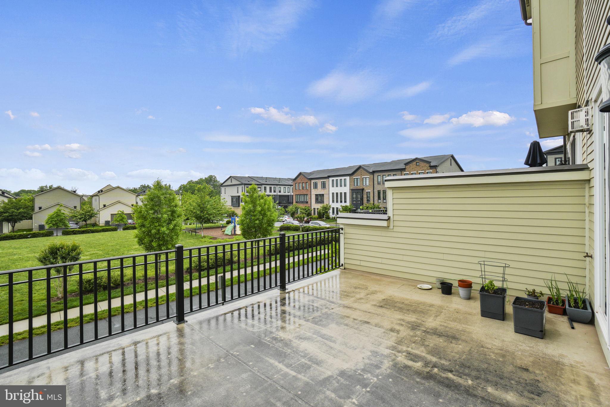 20405 Codman Drive Ashburn, VA 20147 - Photo 12 of 25