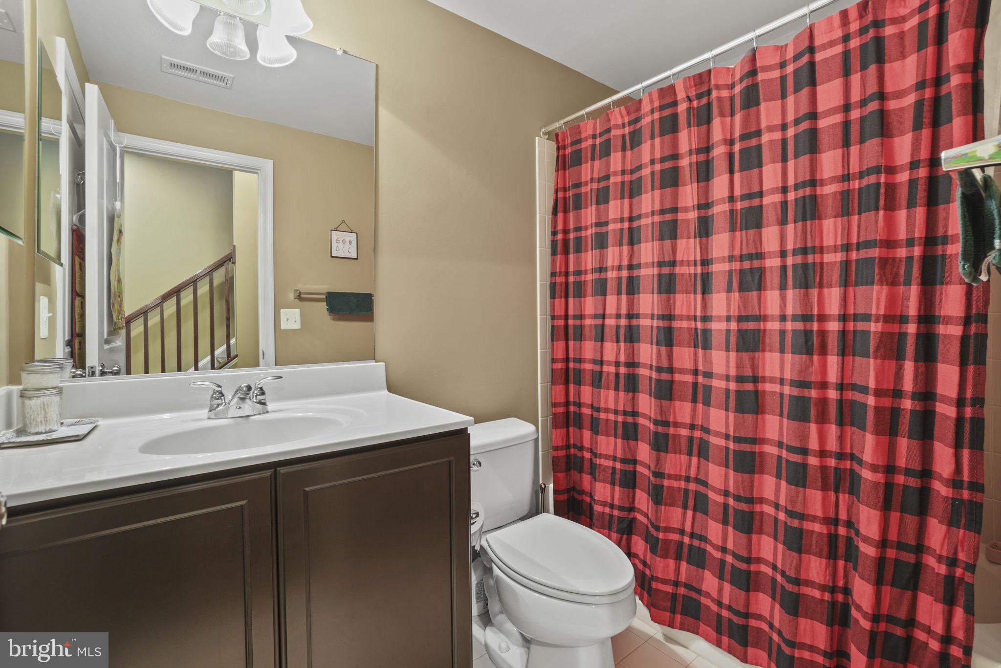 20405 Codman Drive Ashburn, VA 20147 - Photo 20 of 25