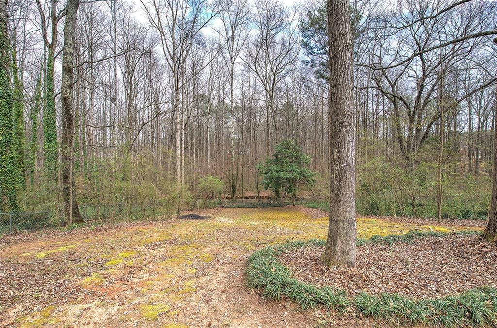 1513 Glenn Place Southwest Mableton, GA 30126 - Photo 15 of 37