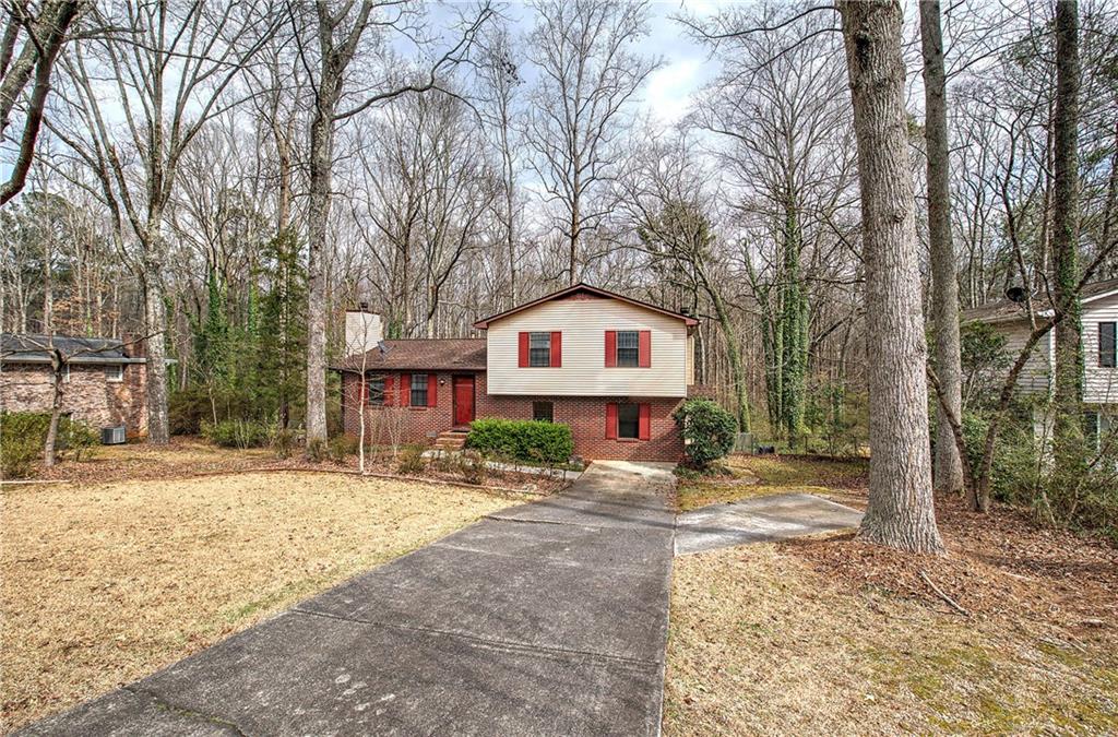 1513 Glenn Place Southwest Mableton, GA 30126 - Photo 3 of 37