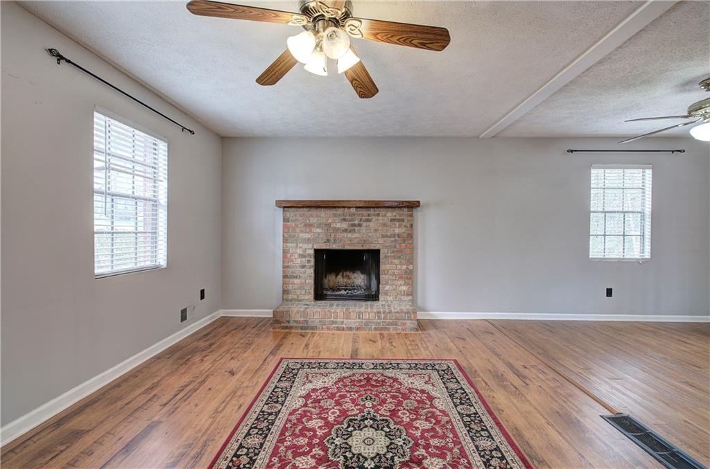1513 Glenn Place Southwest Mableton, GA 30126 - Photo 5 of 37