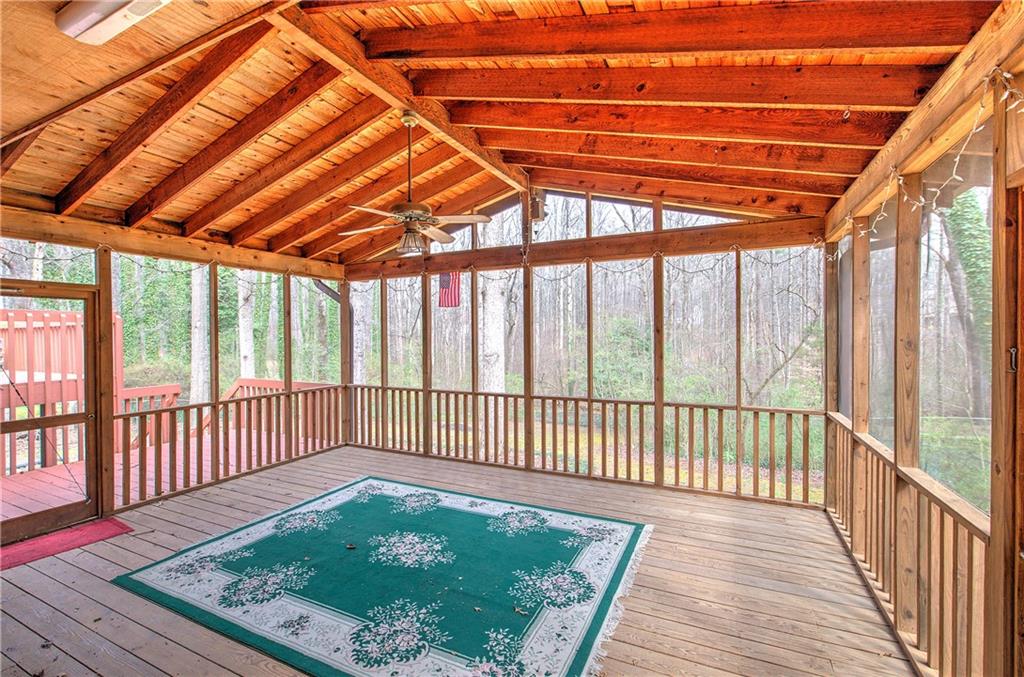 1513 Glenn Place Southwest Mableton, GA 30126 - Photo 9 of 37