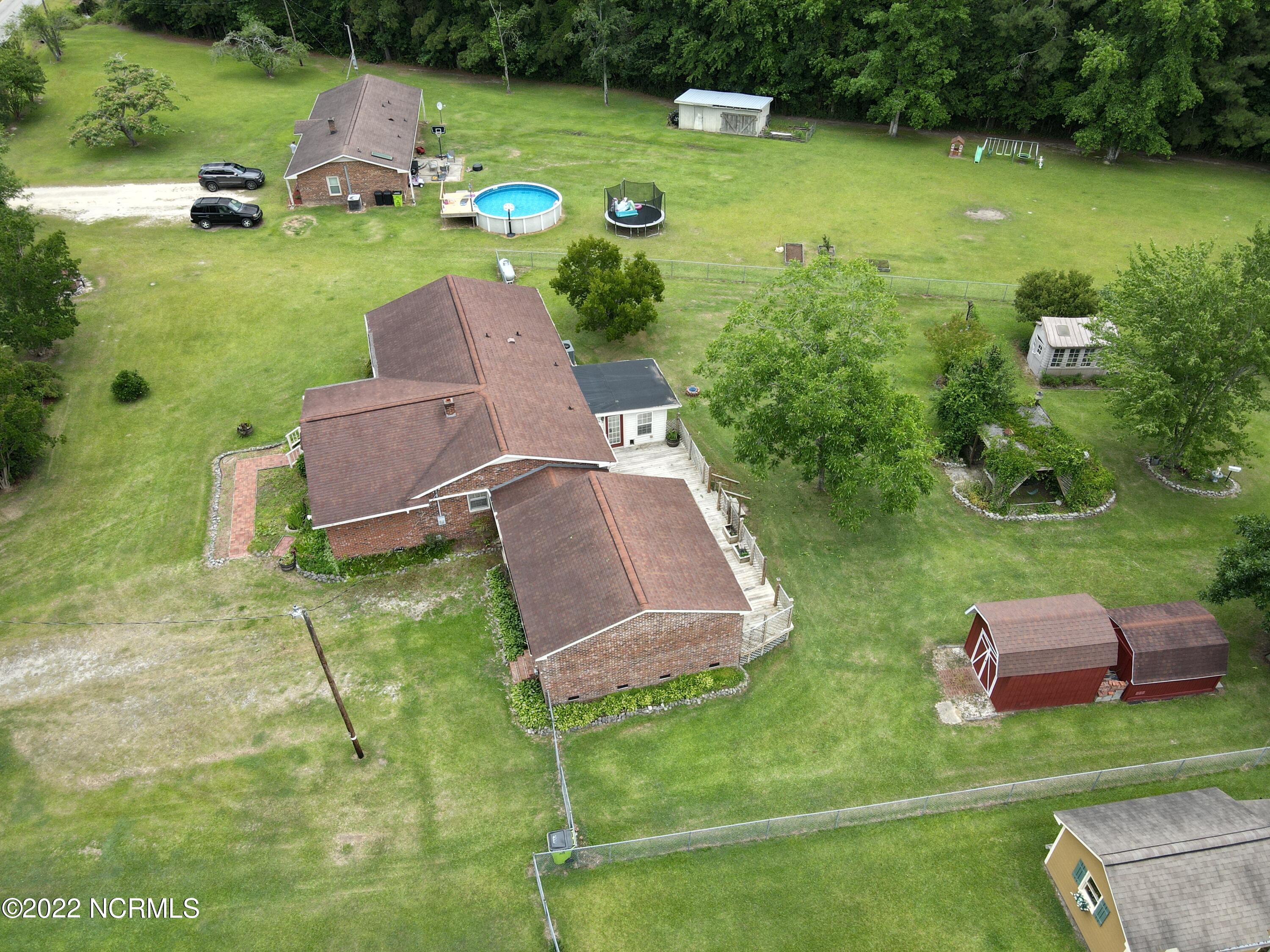 421 New Liberty Road New Bern, NC 28562 - Photo 8 of 29 DJI_0214