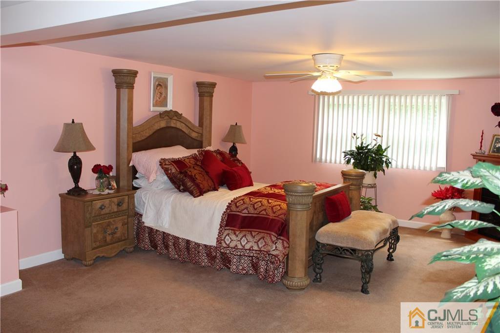 31 Rittner Lane Old Bridge, NJ 08857 - Photo 10 of 15 Gallery Image 10