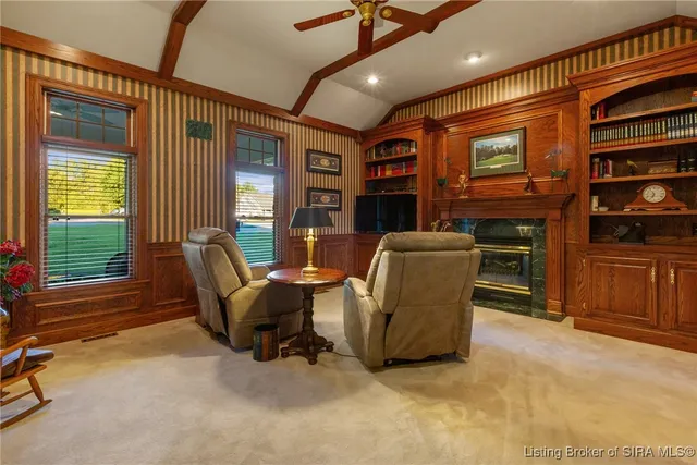 $875,000 | 1475 Willow Creek Drive Northeast, Corydon, IN 47112