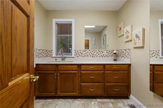 $875,000 | 1475 Willow Creek Drive Northeast, Corydon, IN 47112