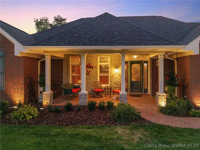 $875,000 | 1475 Willow Creek Drive Northeast, Corydon, IN 47112