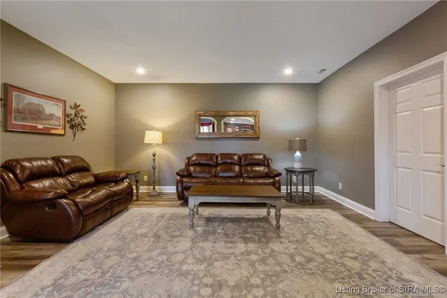 $875,000 | 1475 Willow Creek Drive Northeast, Corydon, IN 47112