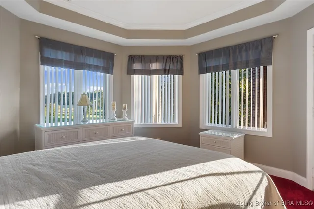 $875,000 | 1475 Willow Creek Drive Northeast, Corydon, IN 47112