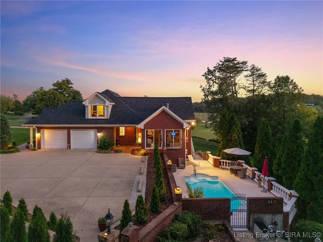 $875,000 | 1475 Willow Creek Drive Northeast, Corydon, IN 47112