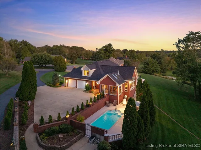 $875,000 | 1475 Willow Creek Drive Northeast, Corydon, IN 47112