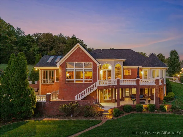 $875,000 | 1475 Willow Creek Drive Northeast, Corydon, IN 47112