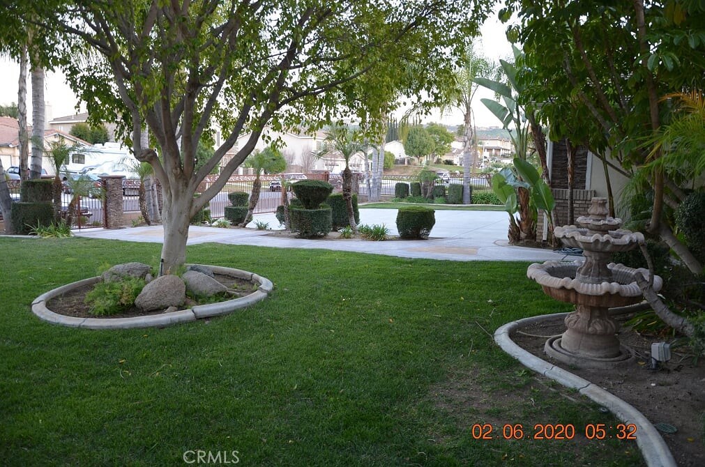 2394 Old Heritage Road Riverside, CA 92503 - Photo 10 of 45 a garden with plants and trees