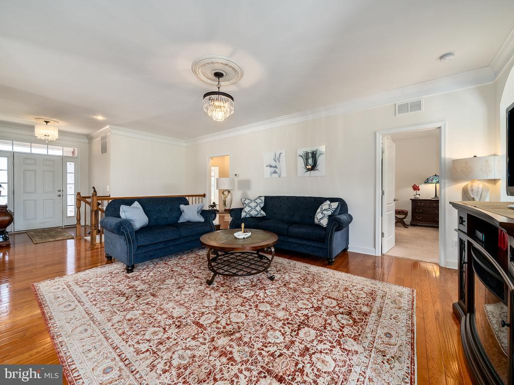 2006 Chesterfield Road Locust Grove, VA 22508 - Photo 11 of 37 Gallery Image 11