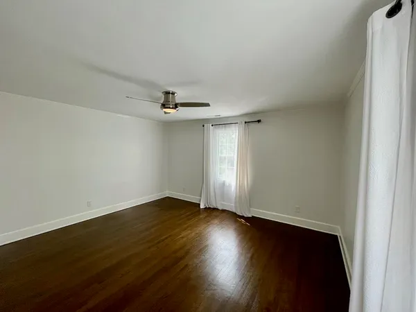 $6,500 | 3 1/2 St Michaels Alley, Charleston, SC 29401