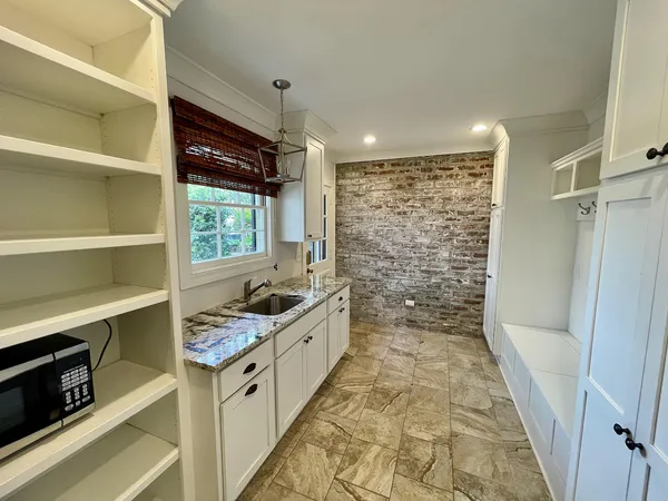 $6,500 | 3 1/2 St Michaels Alley, Charleston, SC 29401