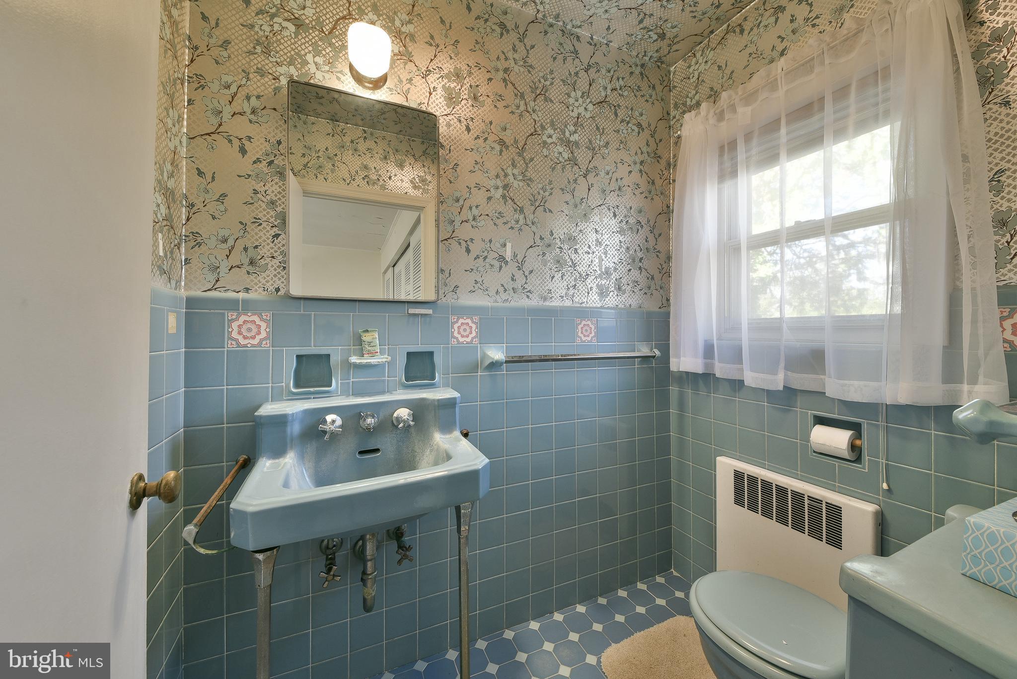 2107 Paper Mill Road Oreland, PA 19075 - Photo 17 of 25 Gallery Image 17