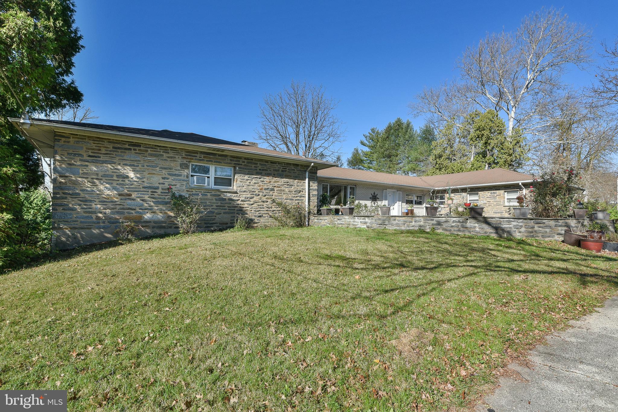 2107 Paper Mill Road Oreland, PA 19075 - Photo 2 of 25 Gallery Image 2