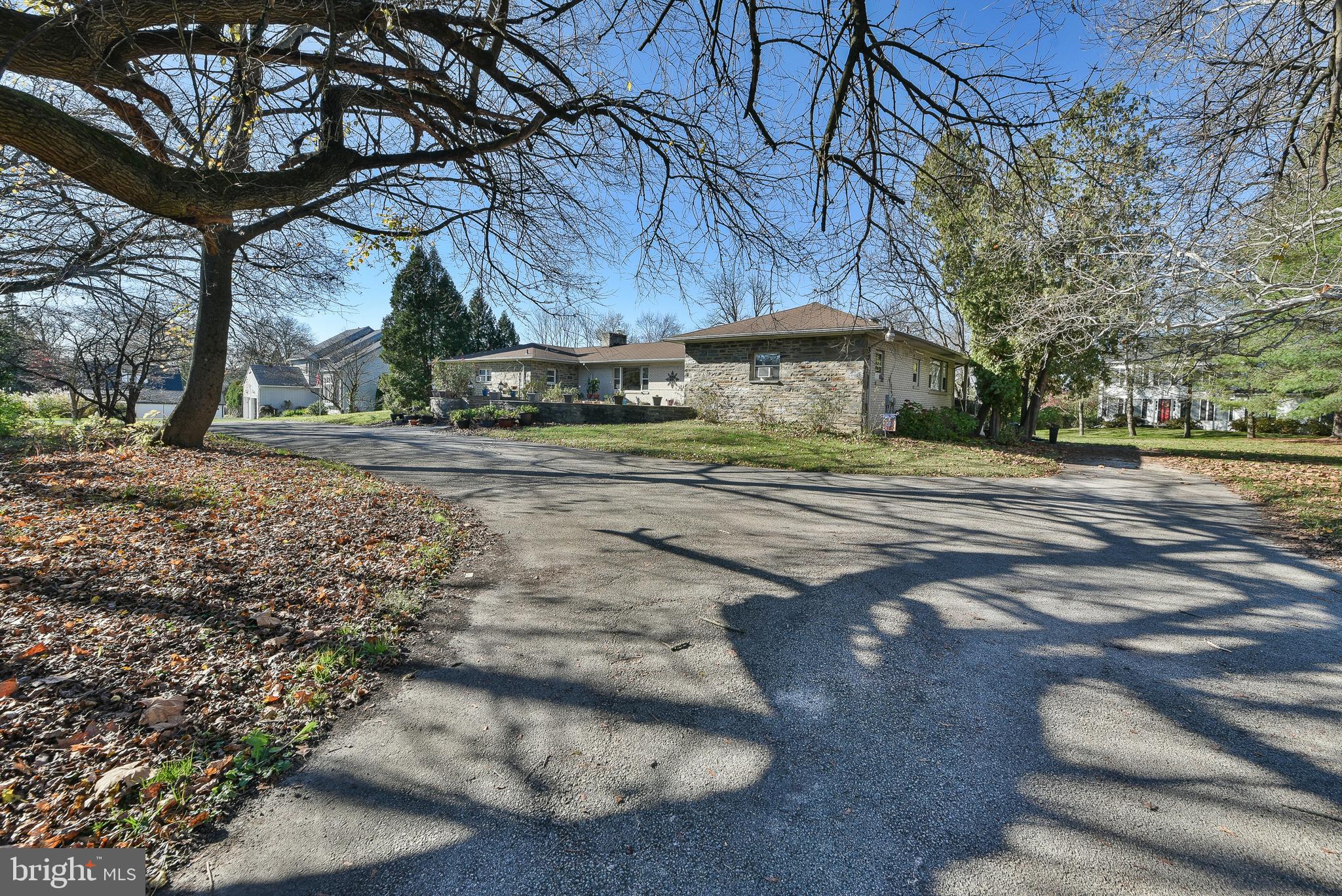 2107 Paper Mill Road Oreland, PA 19075 - Photo 4 of 25 Gallery Image 4