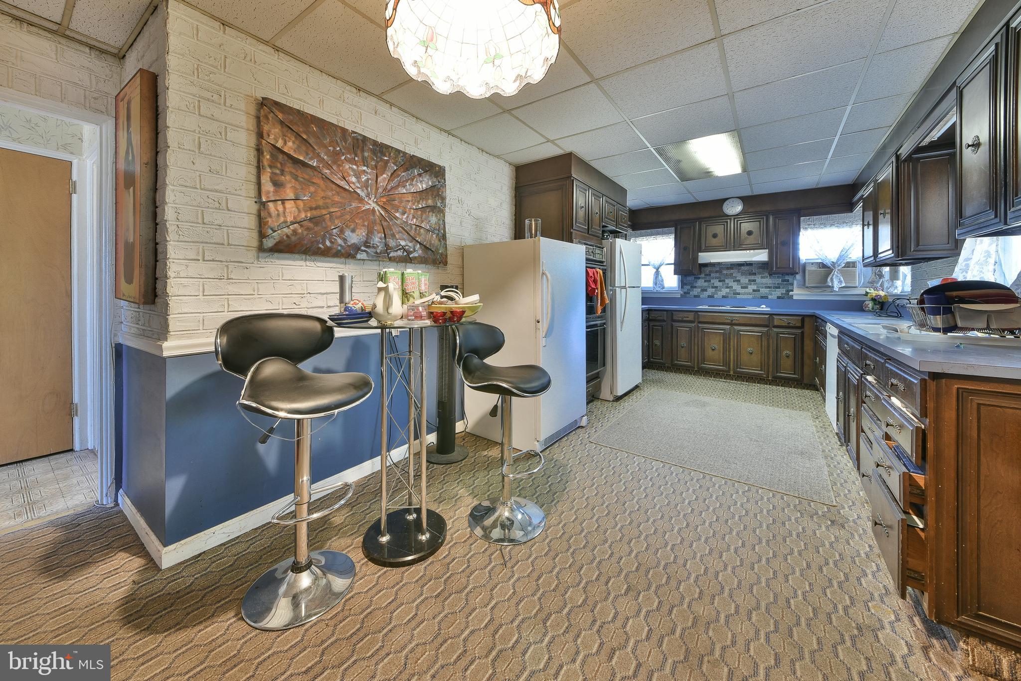 2107 Paper Mill Road Oreland, PA 19075 - Photo 8 of 25 Gallery Image 8