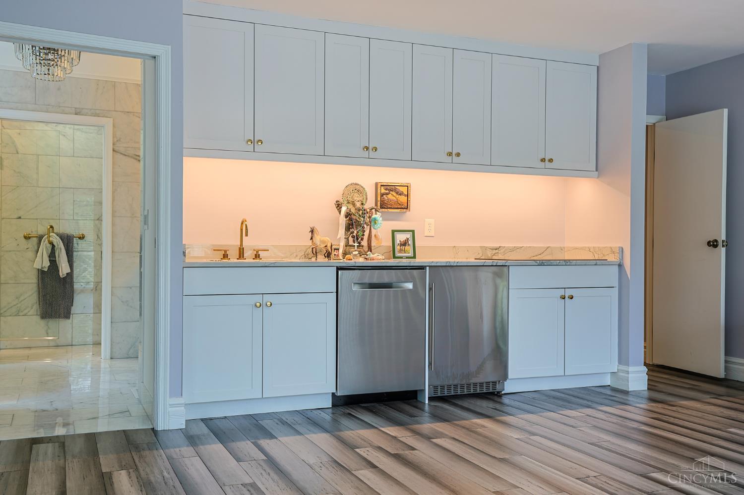 5500 Drake Road Cincinnati, OH 45243 - Photo 89 of 95 Gallery Image 89